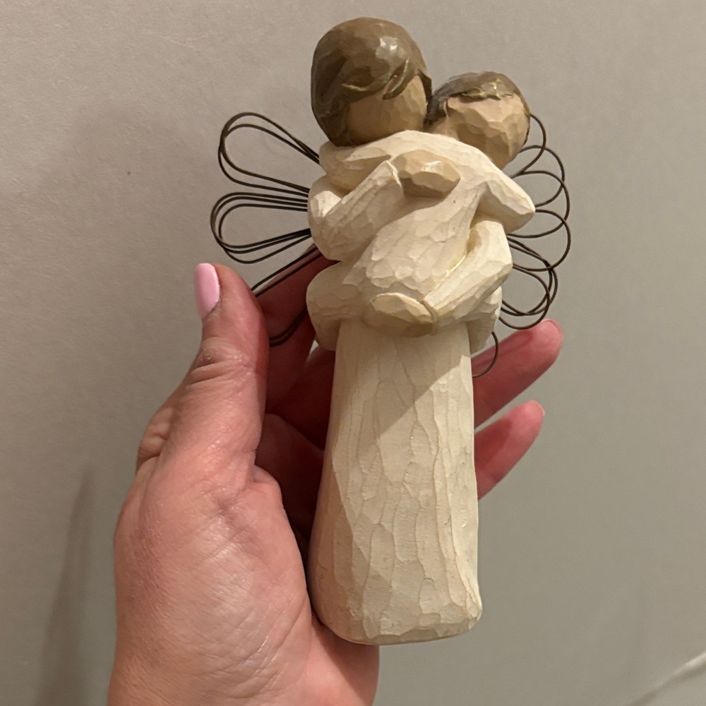 Willow tree Figurine - Angels Embrace